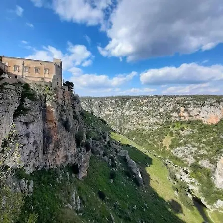 L' Arche דירה