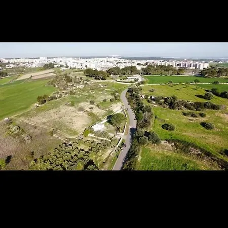L' Arche קסטלנטה