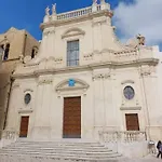 L' Arche Castellaneta